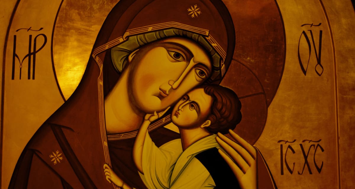 The Paradoxes of Christmas