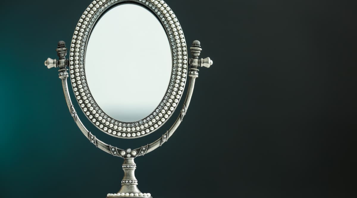 Exorcist Diary: Demons Hate Mirrors