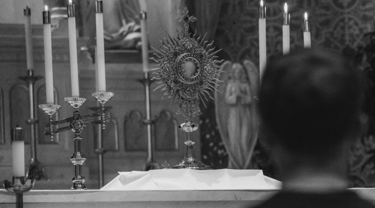 Sacred Silence: The Role of Stillness in Meeting Christ in the Eucharist