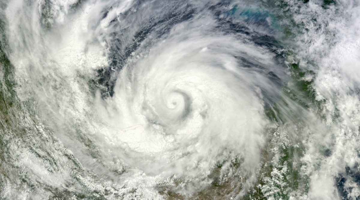 Changing Course in the Storm of Desolation: A Reflection on Rule 5 from St. Ignatius’ First Week Rules for Discernment of Spirits