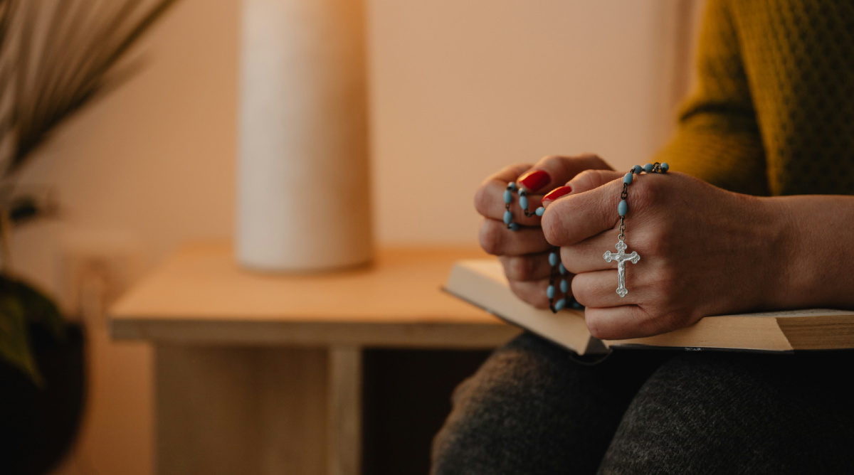 The Rosary and Contemplative Prayer